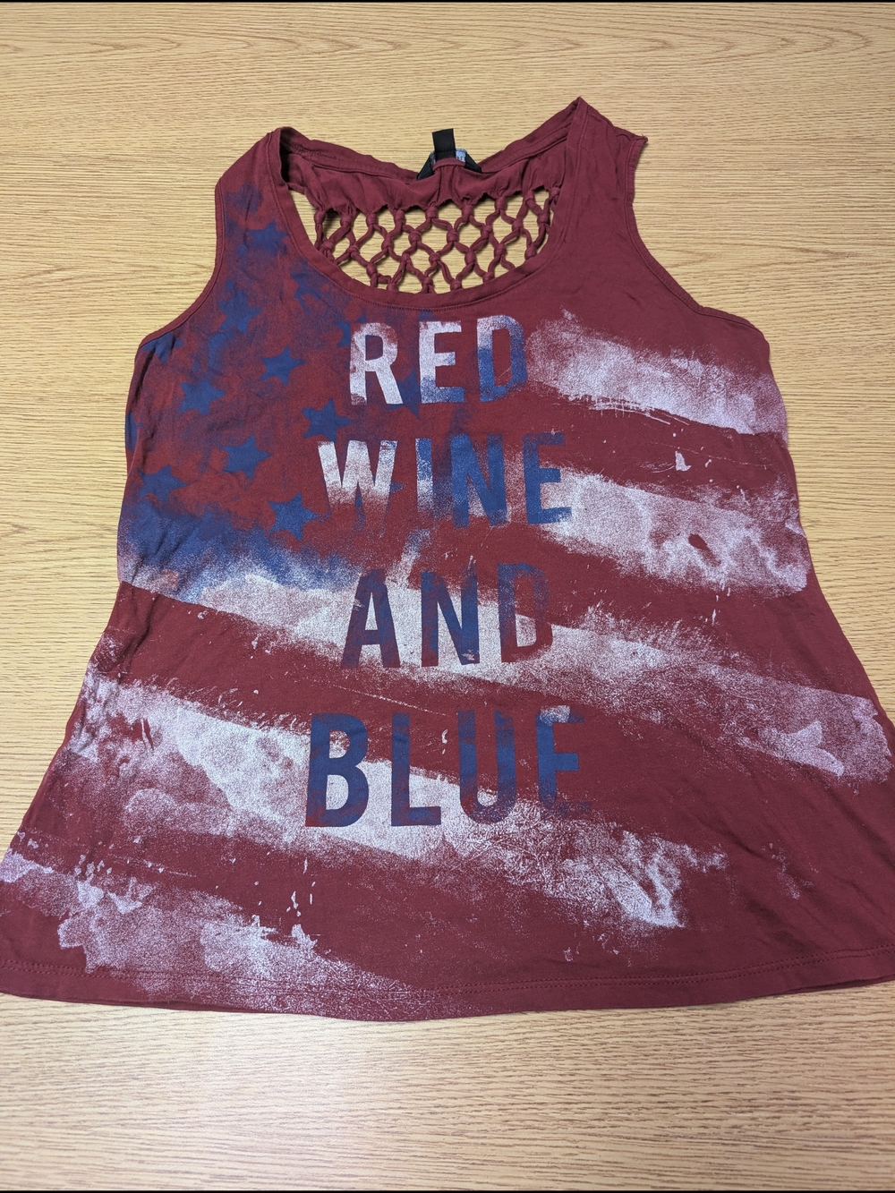 Rock & Republic Maroon Graphic Tank with Blue Print